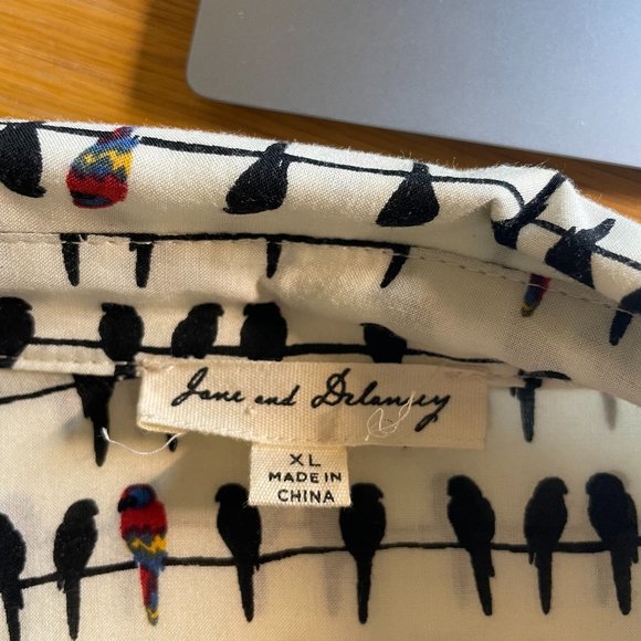 Jane and Delancey White and Black Button Down Shirt - Picture 4 of 4